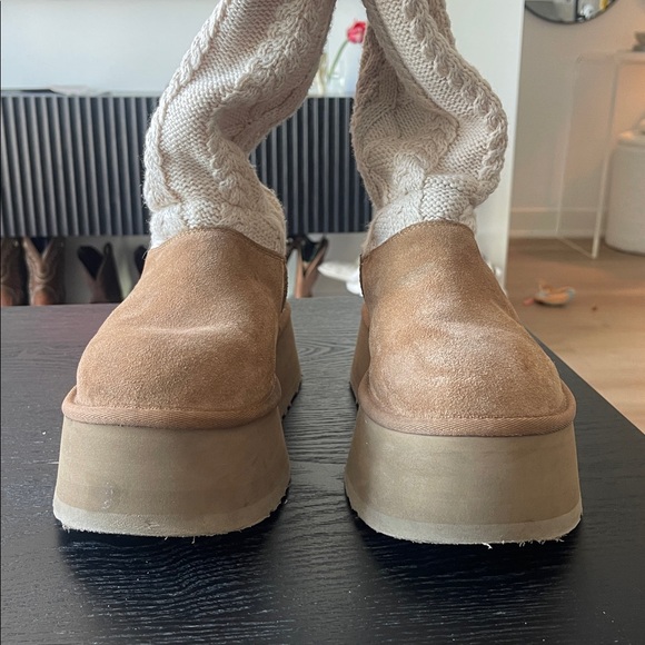 UGG Tan Platform Over-the-Knee Boot with Cream Knit Shaft and Red Accent - Picture 4 of 8